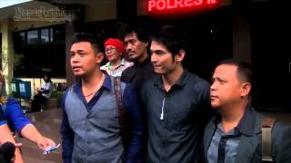 Bella Luna & Rizal Saling Lapor