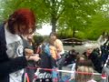 Warten vor der Halle München 24.04.2007