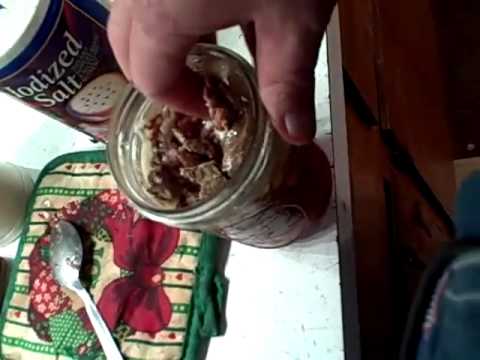 canned food - This video is about the results of some chuck roast I canned last year January 2009. Still tastes great. Cooked in a pint mason jar for 45 minutes at 12 poun...