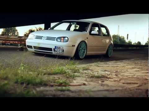 GOLF 4