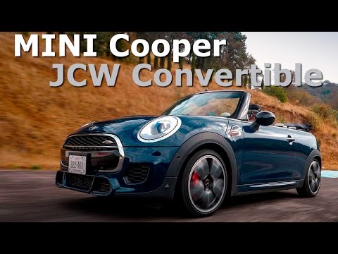 MINI Cooper JCW Convertible - Toda la diversión a cielo abierto
