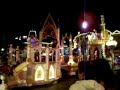 disneyland-parade-of-dreams-clip-3-050506.html