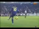 The kid how wants futbol and star wars
