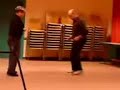 Robert danse le cha-cha-cha