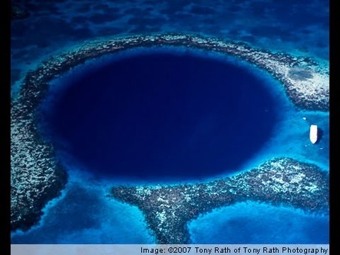 Exploring Mysterious and Enigmatic Belize Great Blue Hole_Diving destinations. Best of all time