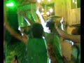 Il-marċ u l-briju quddiem il-każin