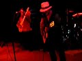shake your money maker live!