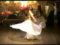 isis el helwa dancing on bustan el sadaka play