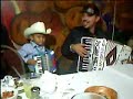 ANGEL-TOCANDO-ACORDE