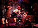 no dia do centen�rio de cartola, tha�s macedo interpreta 
