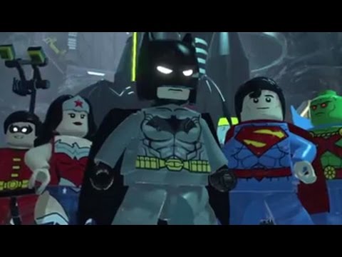 LEGO Batman 3: Beyond Gotham Gameplay - Comic Con 2014