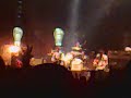 Kings of Leon v Quiff man. Big fight (Hammersmith Apollo)