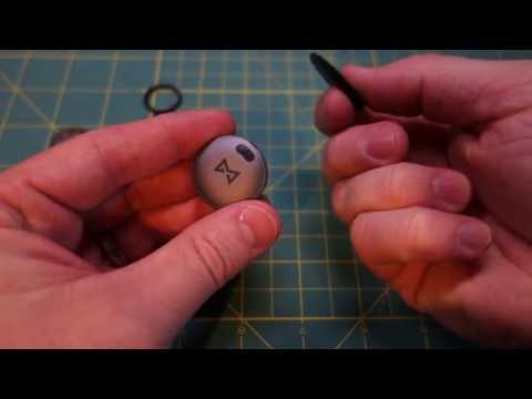 how to install battery in fitbit zip