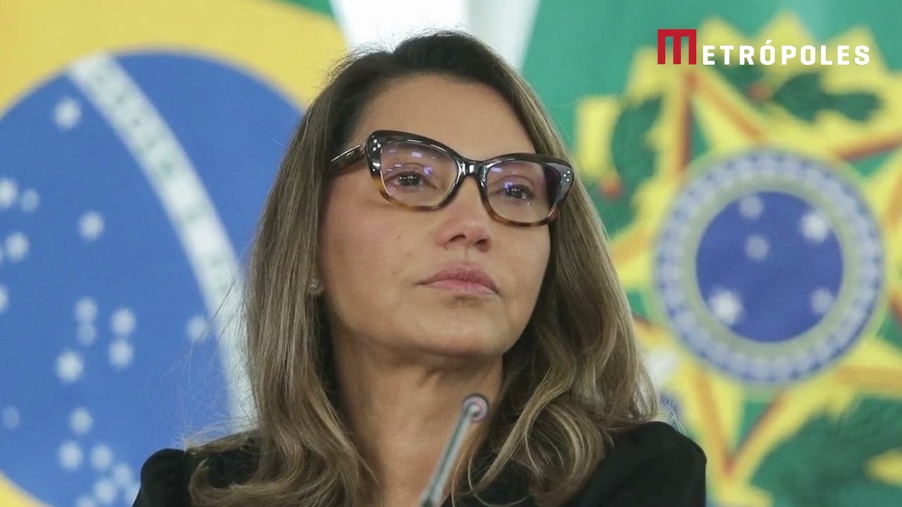 PT faz pesquisa para definir atuação de Janja na campanha de Lula