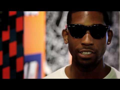 Nike Stadium @ Selfridges: Tinie Tempah Performance | Video Nike Stadium @ Selfridges: Tinie Tempah Performance | Video