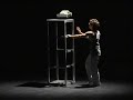 www.moveoteatro.comPhysical theatre show created in barcelon a in 2007 by moveo teatro, company specialized in Etienne Decroux´s corporeal mime and based in barcelonaEspectáculo creado por Moveo Teatro in 2007, compañí especializada en el mimo corporal de Etienne Decroux