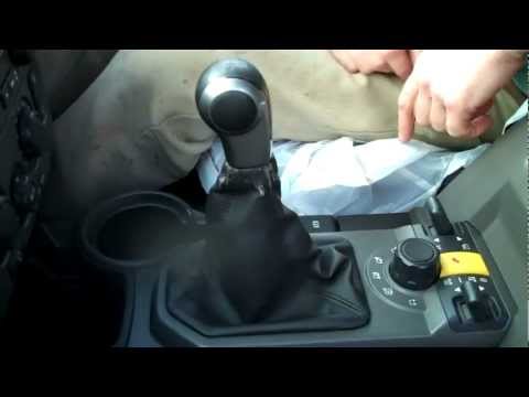 How to change the gear knob / gear lever gaiter on Land Rover Discovery 3 LR3