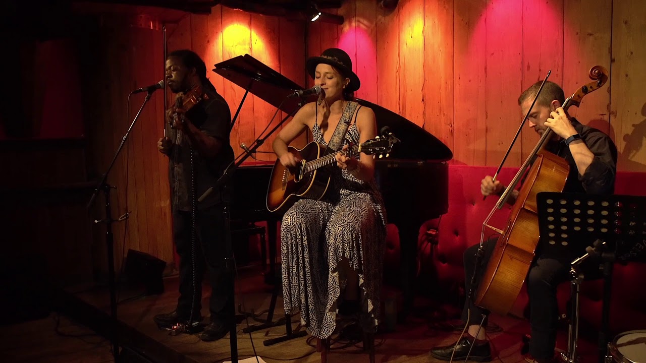 TIPHANIE DOUCET "Come to me" at Rockwood Music Hall, New York City