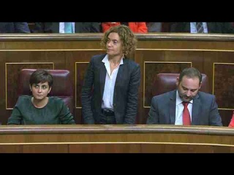 El PSOE abre un expediente contra los 15 diputados díscolos que prevé sólo sanción económica