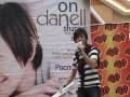 videos de On Danell Sharing Promo Tour @ Sunway Carnival Mall 301108 - 现在很想见你+因为有爱