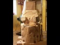 making of scultura in legno bambina in costume di perloz e f