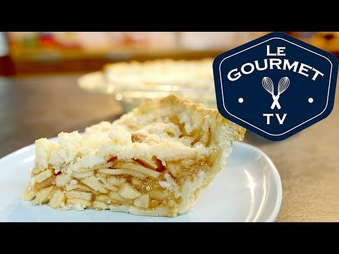 APPLE CRUMBLE PIE! PERFECT FOR THE HOLIDAYS!