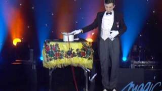 Voronin  - magie comique - LE PLUS GRAND CABARET D