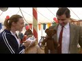 Mr Bean takes teddy to the pet show