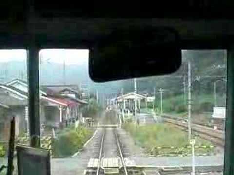 波久礼駅入線