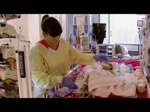 how to be a critical care nurse