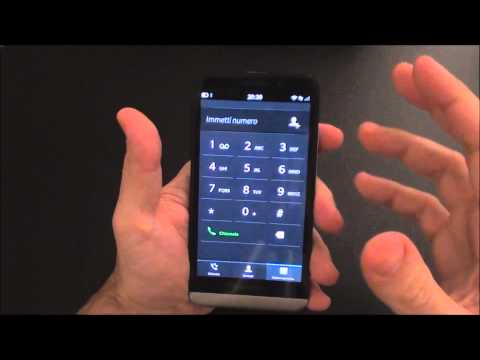 TELEFONINOpuntoNET - BlackBerry Z30 videoreview da Telefonino.net Antonio Monaco per Telefonino.net.