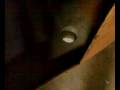 M�stakil Kartonunda Ya�ayan Adam... (+13)
