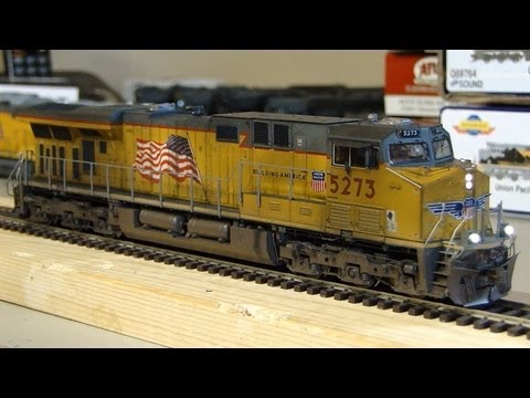 ES44AC - Athearn Genesis Union Pacific ES44AC (C45ACCTE)