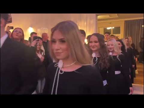 Studniówka Liceum Ogólnokształcącego w Górze -... :: reporter: Filip WybieralskiLink do do artykułu: https://elka.pl/content/view/128597/77/