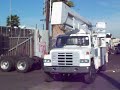 Camion elevador de personal 004.MOV