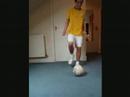 Tom de Avellar Football Freestyle June 08 + my first Tatw