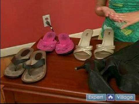 Selecting Shoes for Travel for Women Selecting Shoes for Travel for Women