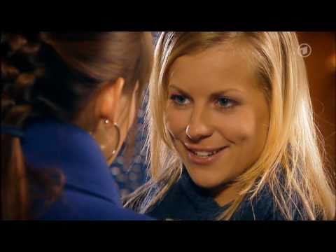 Miriam & Rebecca (Verbotene Liebe) - 20th December 2010