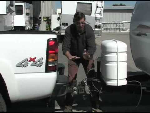 how to hitch a camper trailer