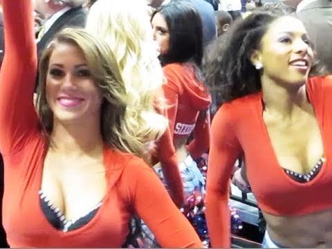 hot cheerleaders