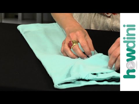 how to properly fold clothes