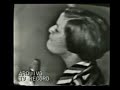 ELIS REGINA CANTA \"LAPINHA\"