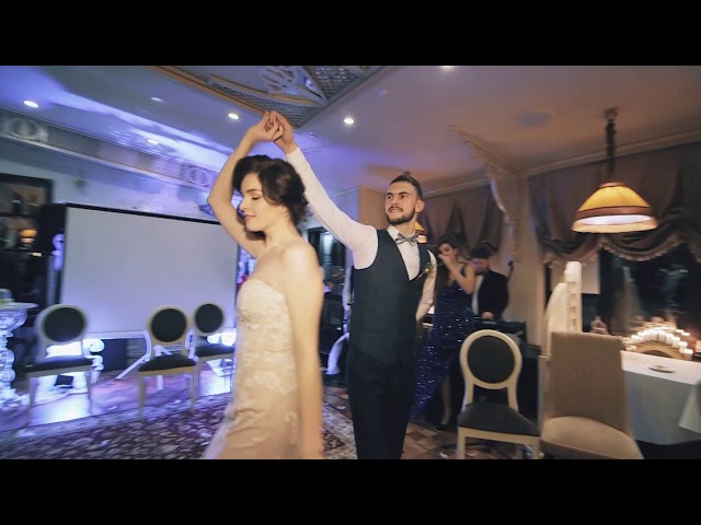  Танец жениха и невесты под живое сопровождение группы PapRiko