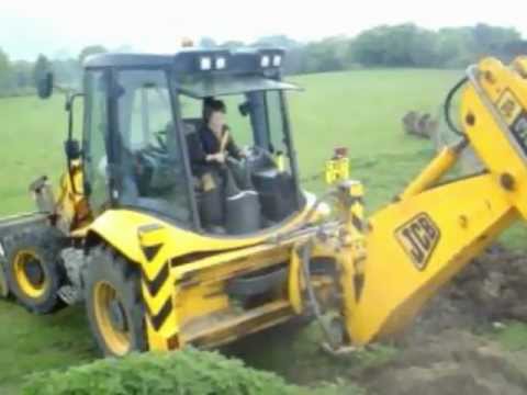 how to drive a jcb