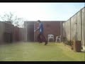 EHV-Jumper Freestyled in Achtertuin