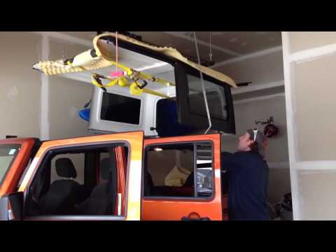 Removing jeep hardtop w/racor hoist