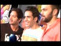 kareena kapoor, ajay devgn, tusshar kapoor, arshad warsi, shreyas talpade, kunal khemu and rohit shetty have been traveling continuously for the last few days. and the actors joke that they fear that familiarity may breed contempt. however, they have no choice in the matter but to stay joined at the hip till diwali.