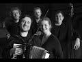 Friling - Karolina Petrova & das blaue Einhorn