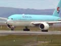 Landings and take off Auckland International Airport Landings and take off Auckland International Airport
