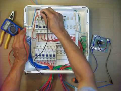 42. ELETRICIDADE - INSTALAÇÃO DE QUADRO DE DISTRIBUIÇÃO DE CIRCUITOS MONOFÁSICO - 5º